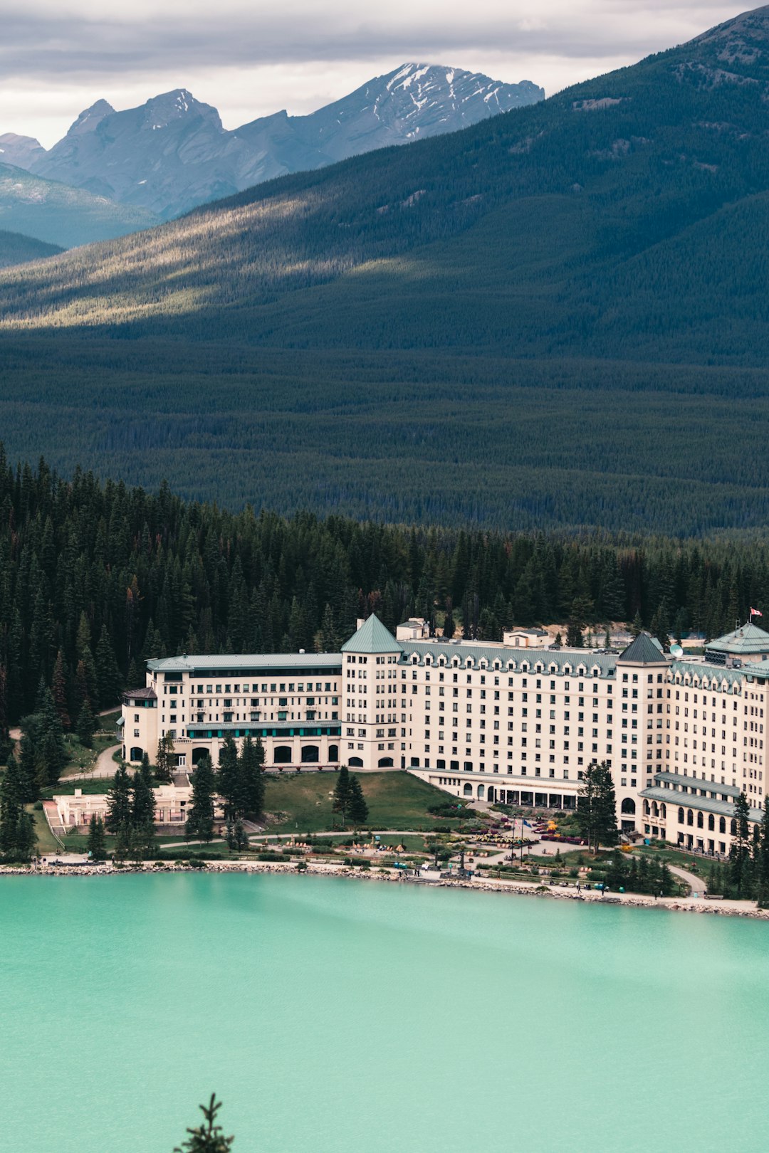 Glacier View Suite
